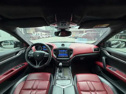 Maserati Ghibli
