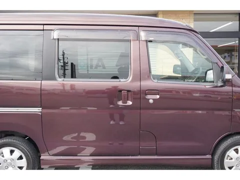 Daihatsu Atrai Wagon