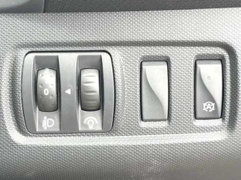 Renault Lutecia