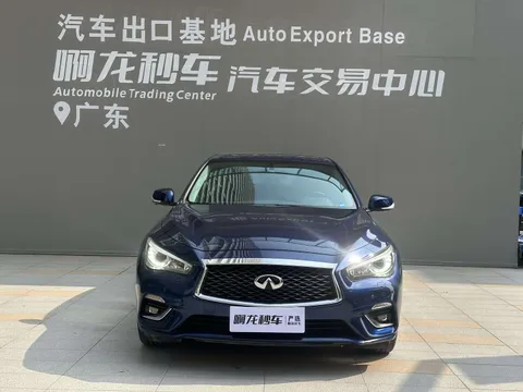 Infiniti Q50L