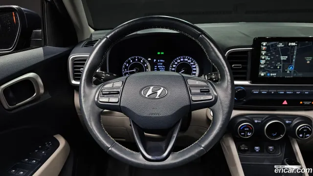 Hyundai Venue