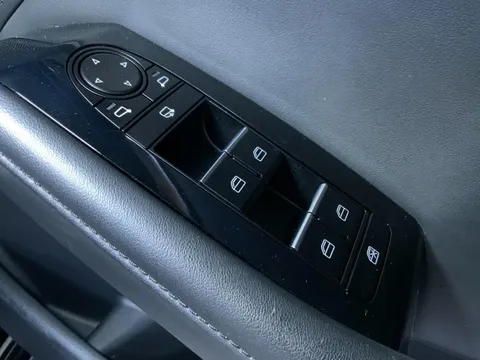 Mazda MAZDA3 Sedan