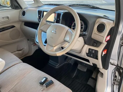 Mitsubishi eK Space