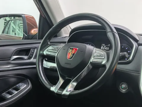 Roewe RX8