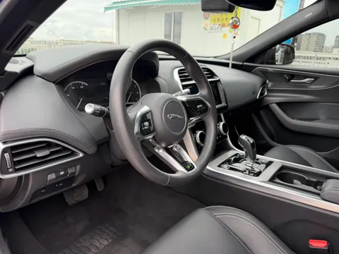 Jaguar XEL