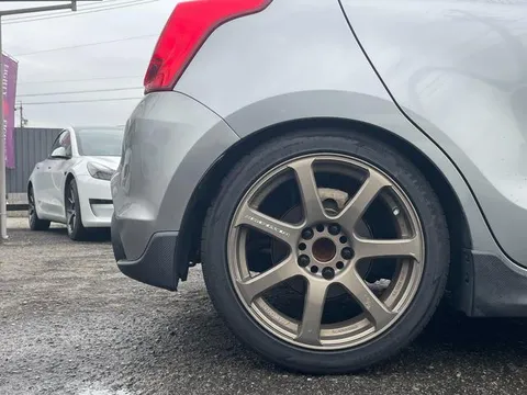 Suzuki Swift Sport