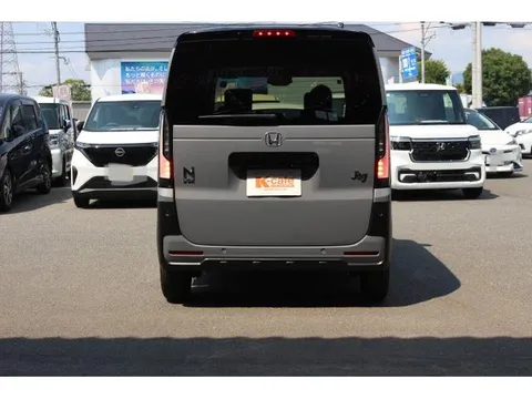 Honda N-BOX Joy