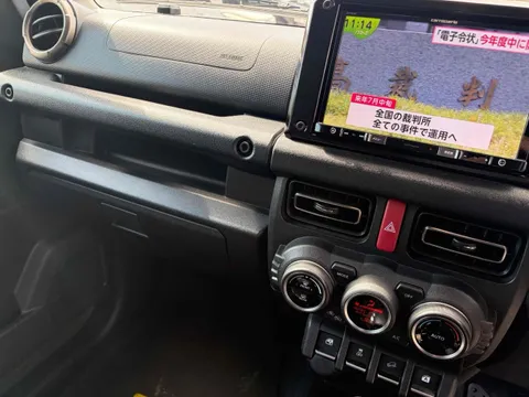 Suzuki Jimny Sierra
