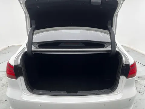 Changan Raeton CC
