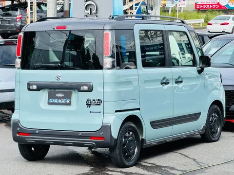 Suzuki Spacia Gear