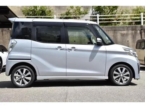 Mitsubishi eK Space Custom