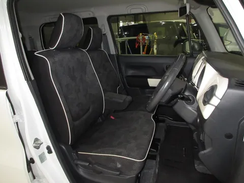 Mazda Flair Crossover