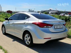 Hyundai Elantra (Avante)