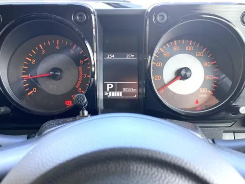 Suzuki Jimny Nomade