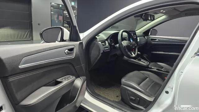 Renault XM3