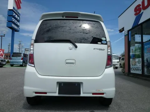 Suzuki Wagon R Stingray