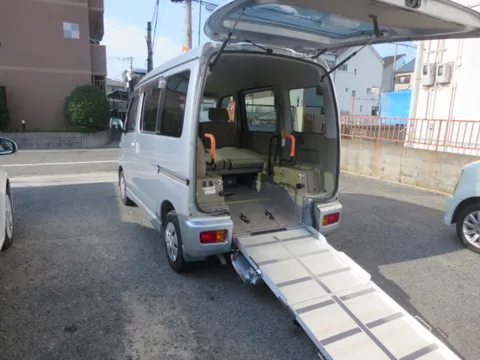 Daihatsu Atrai Wagon