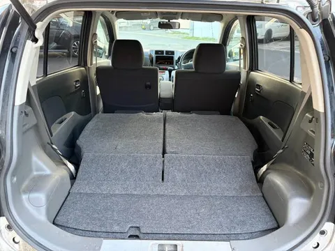 Daihatsu Mira Custom