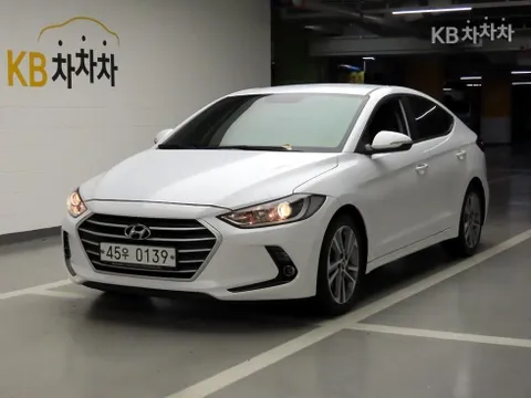 Hyundai Elantra (Avante)