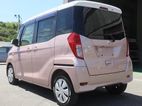 Mitsubishi eK Space