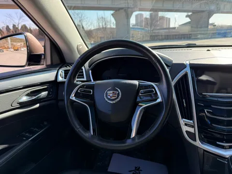 Cadillac SRX