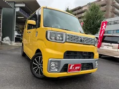 Toyota Pixis Mega