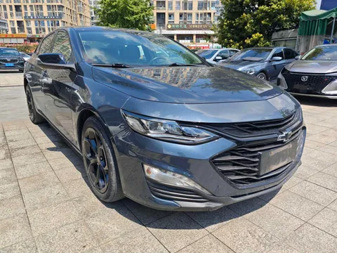 Chevrolet Malibu XL