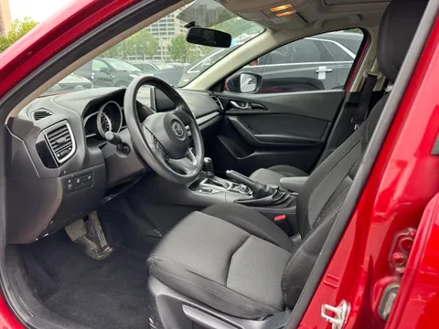 Mazda Mazda 3