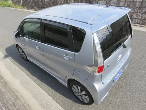 Mitsubishi eK Custom