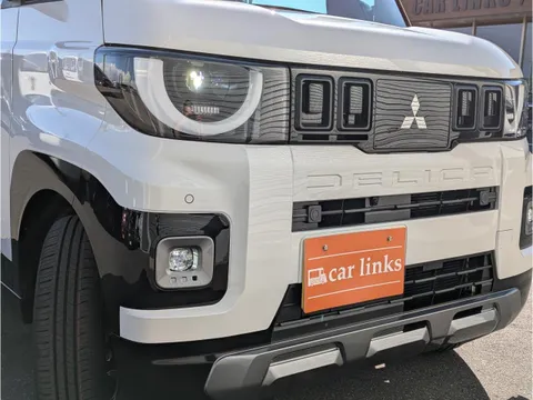 Mitsubishi Delica Mini
