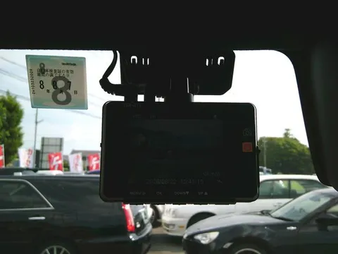 Toyota Pixis Mega