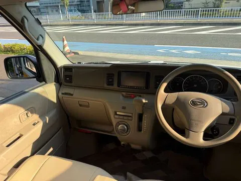 Daihatsu Atrai Wagon
