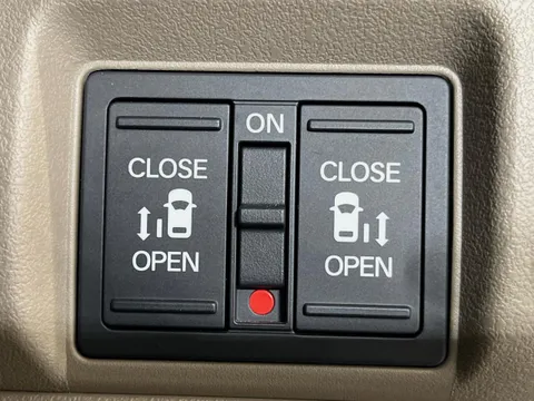 Honda N-BOX Joy