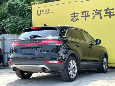 Lincoln MKC