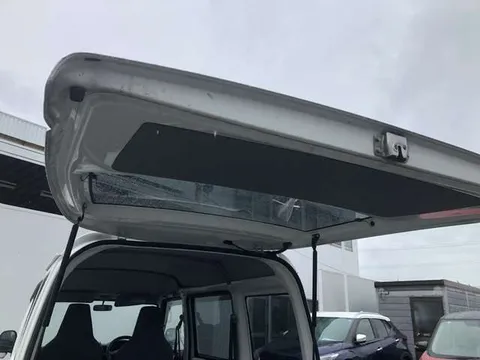 Nissan Clipper