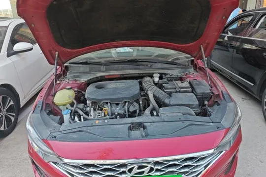 Hyundai Lafesta