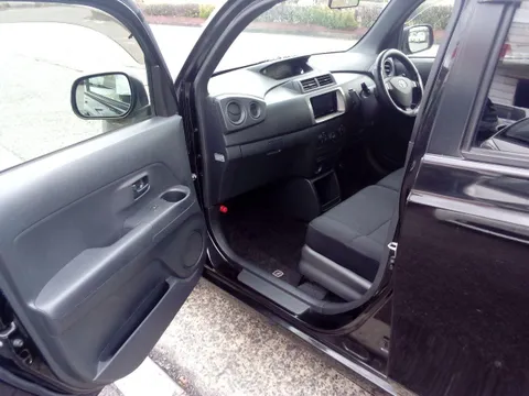 Toyota bB
