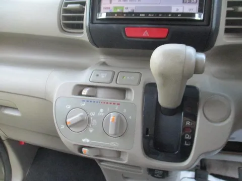 Honda N-BOX Plus