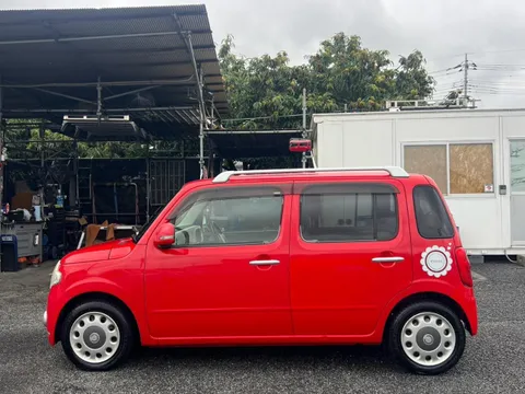 Daihatsu Mira Cocoa