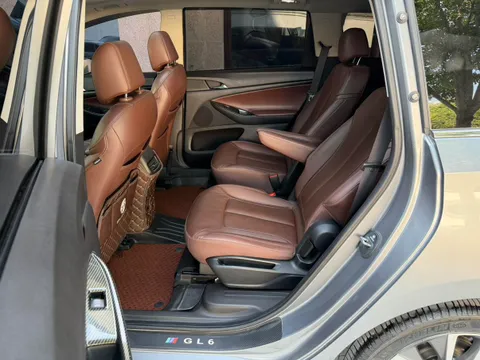 Buick GL6