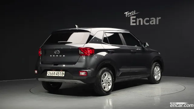 Hyundai Venue