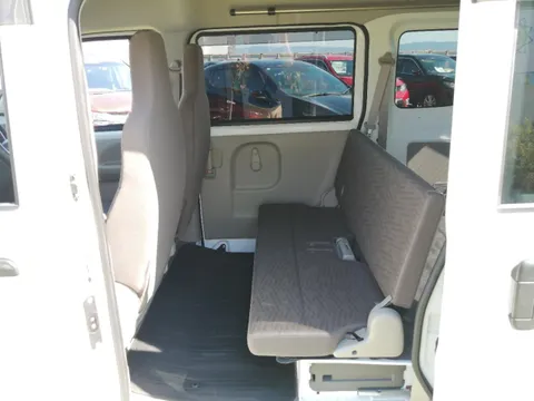 Nissan Clipper