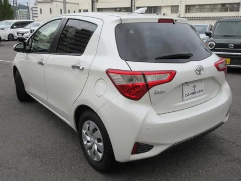 Toyota Yaris (Vitz)