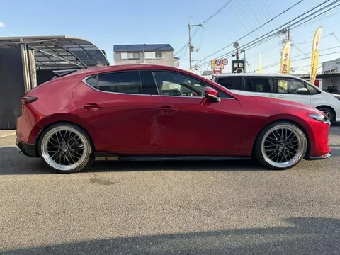 Mazda MAZDA3 Fastback
