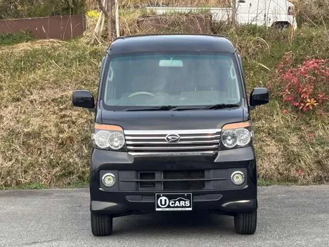 Daihatsu Atrai Wagon