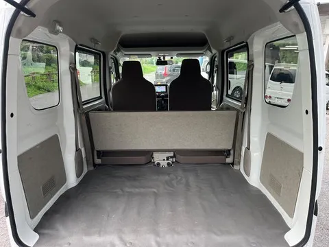 Nissan Clipper