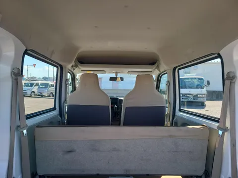 Mitsubishi Minicab Van