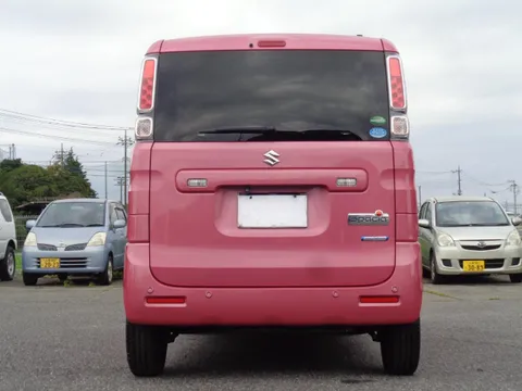 Suzuki Spacia