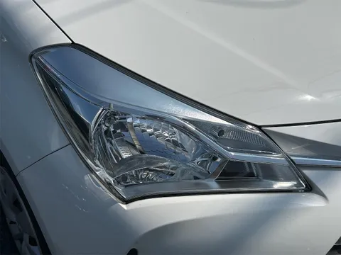 Toyota Yaris (Vitz)