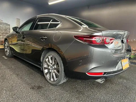 Mazda MAZDA3 Sedan